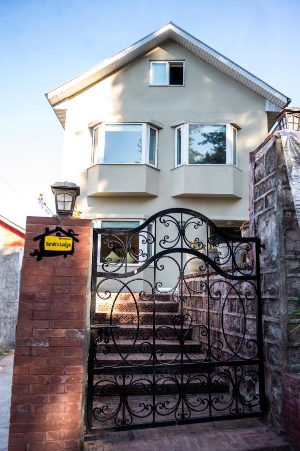 Sarah'S Lodge Murree Exterior foto